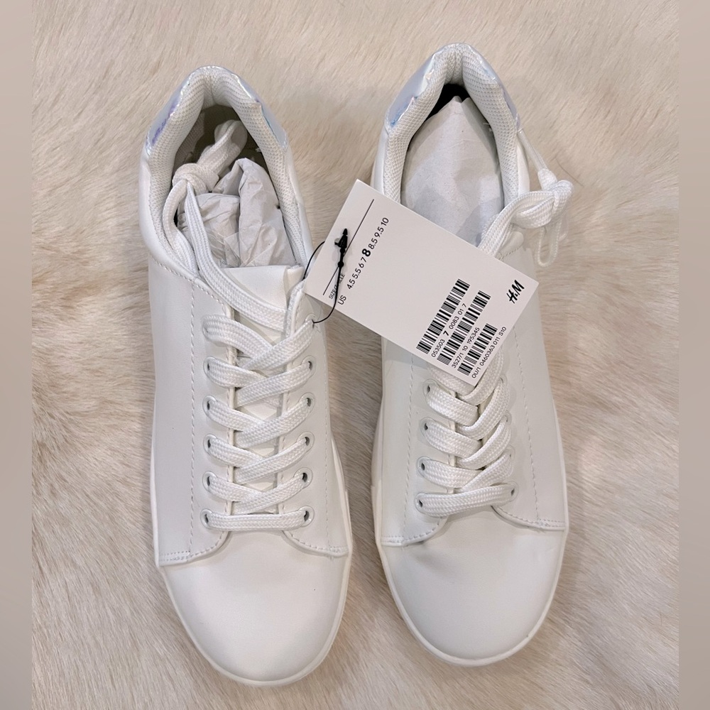 H&M Trainers, size 8